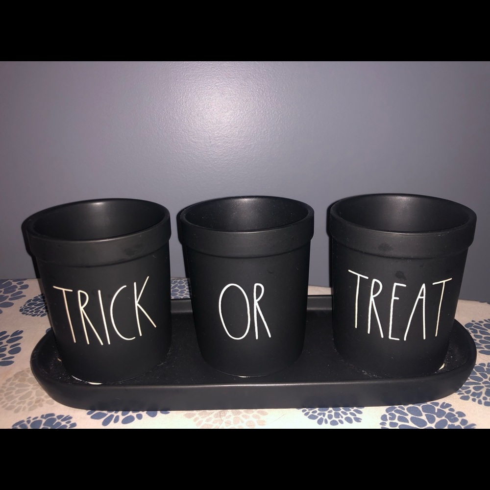 COPY - Rae Dunn Halloween Trick Or Treat Planters Crock